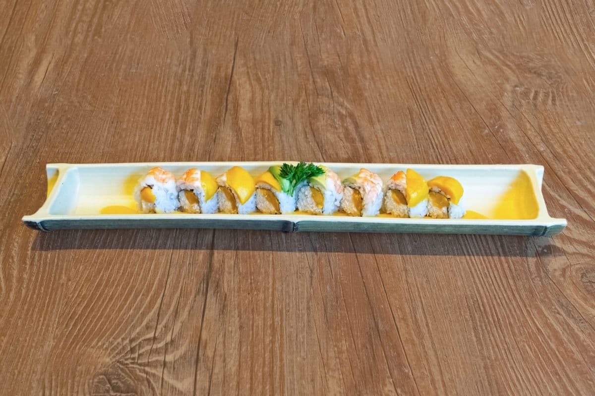 Mango Paradise Roll