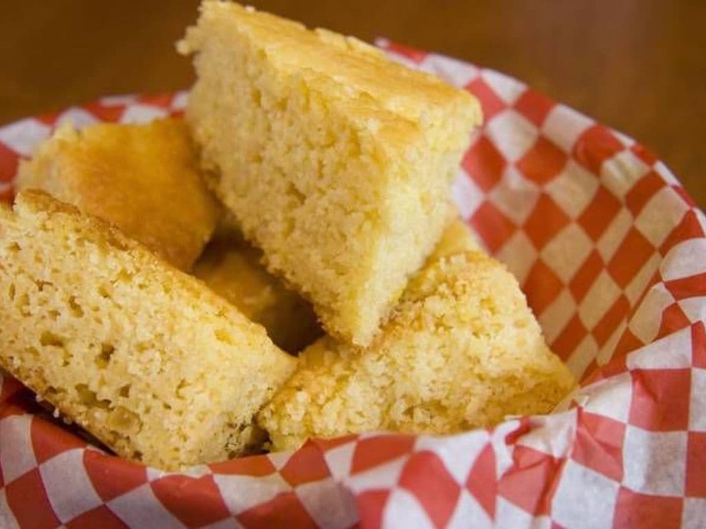 Side of Corn Bread (5 pcs)