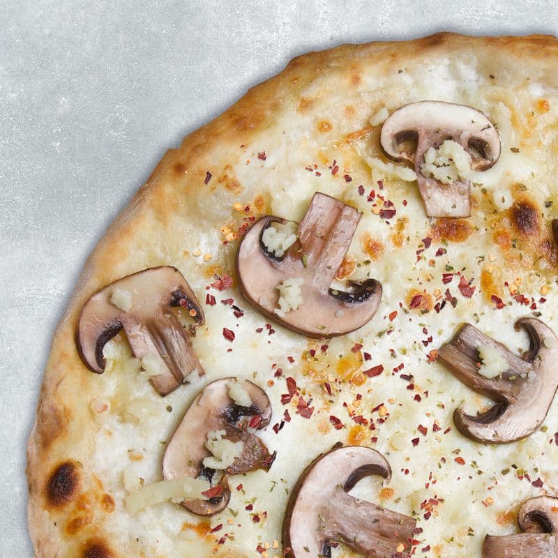 18" Funghi Alfredo Pizza