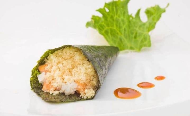 Spicy crisp salmon Hand Roll