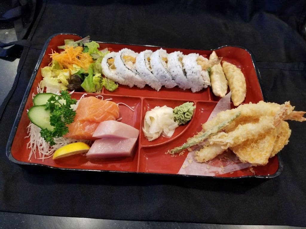 Sashimi Dinner Box