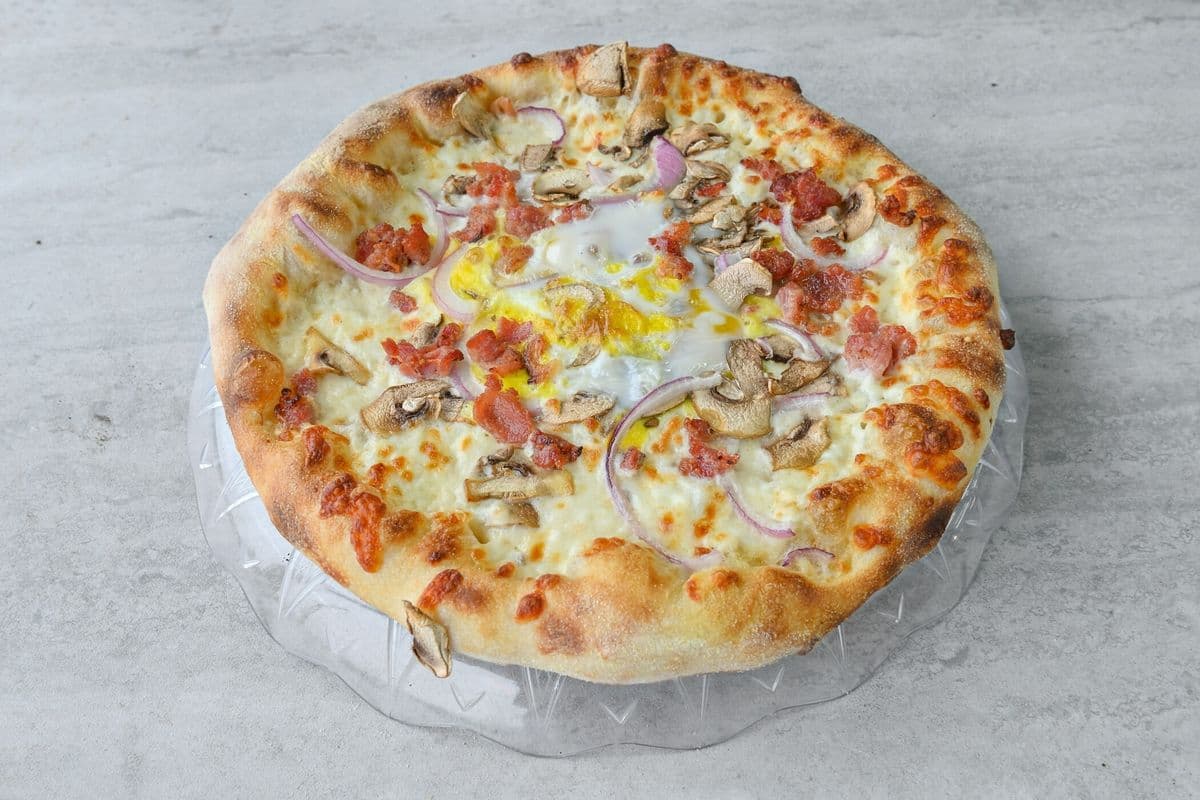2 Pizzas larges carbonara / 2 Large Carbonara Pizzas