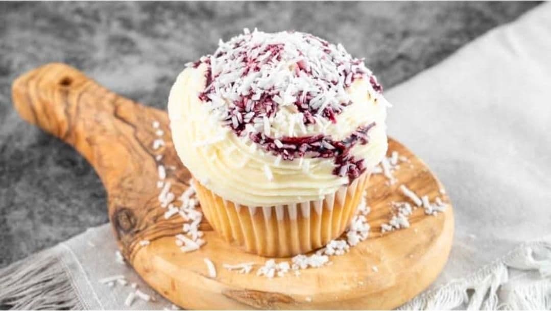4-Pack Blueberry Cheesecake Cupcake