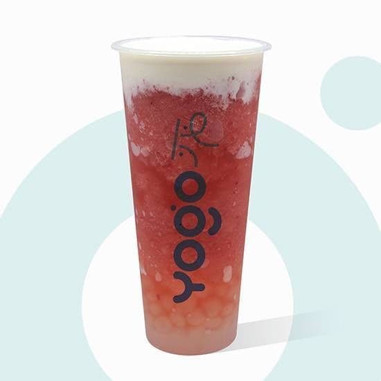 Very Strawberry W/ Yogurt Foam