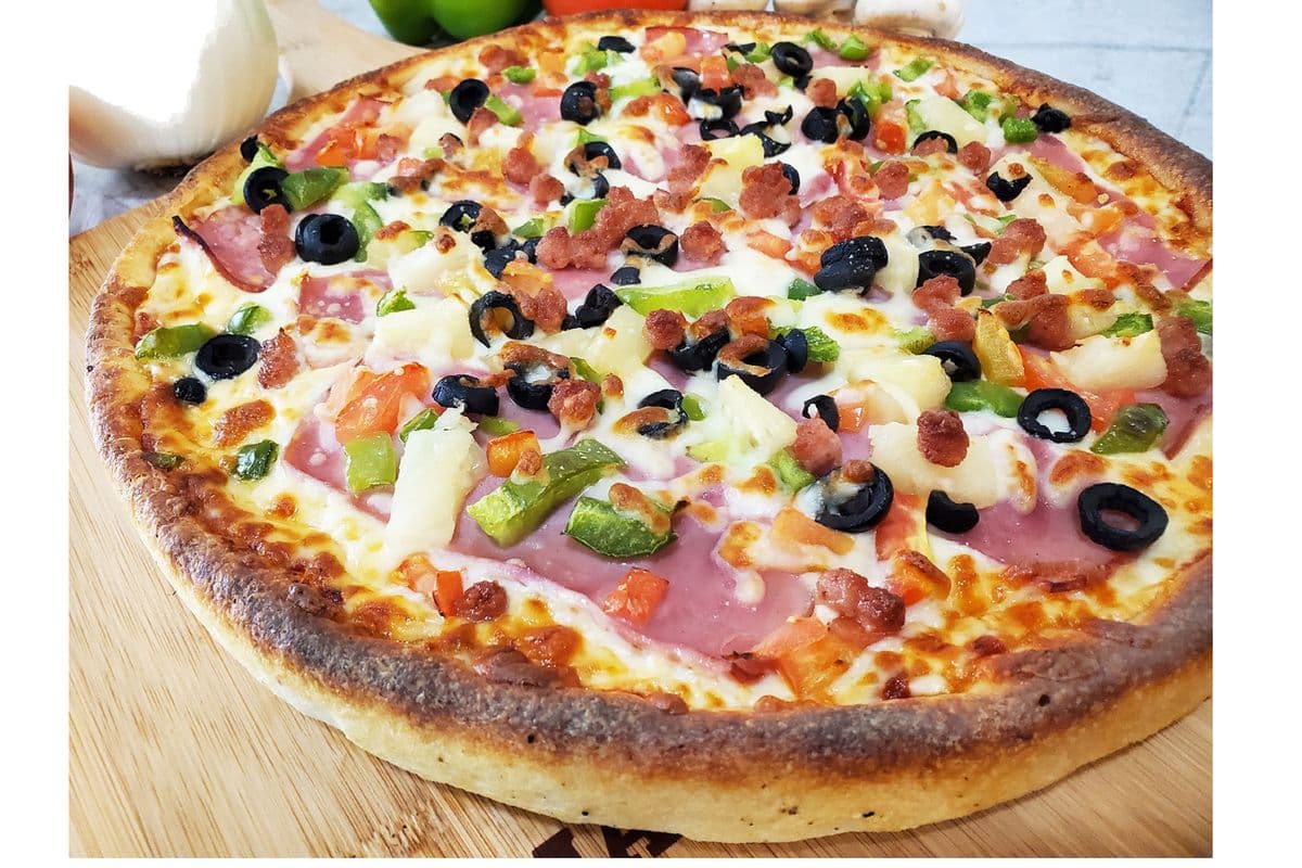 33. 14" Full House Pizza