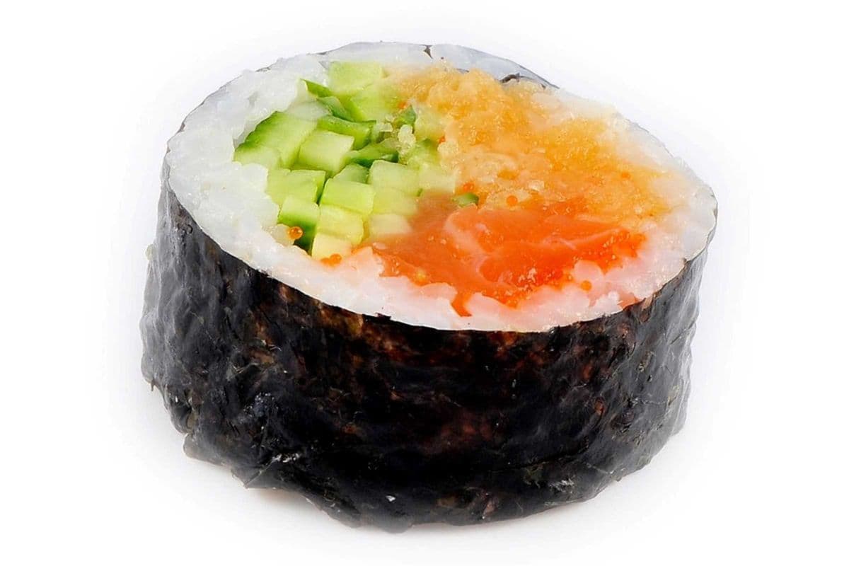 44. Saumon épicé (5 mcx) / Spicy Salmon (5 Pcs)