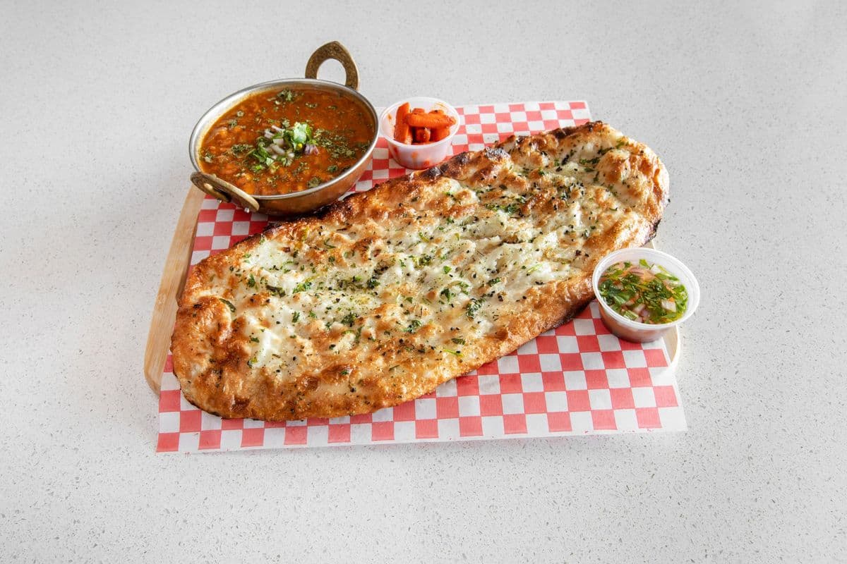 Amritsari Kulcha Plate