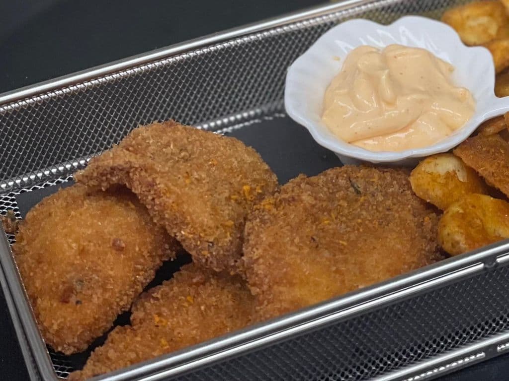 Fish Amritsari with chilli mayo