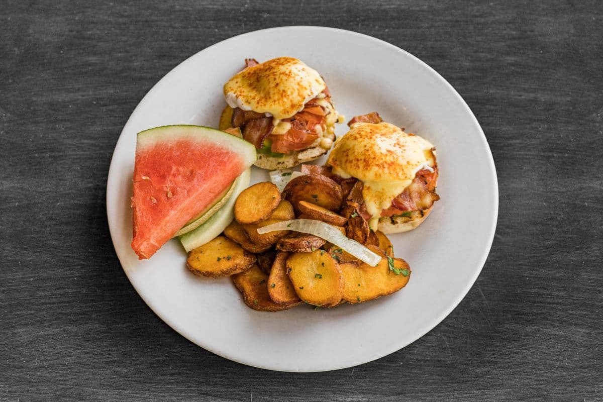 Smoked Salmon Benny