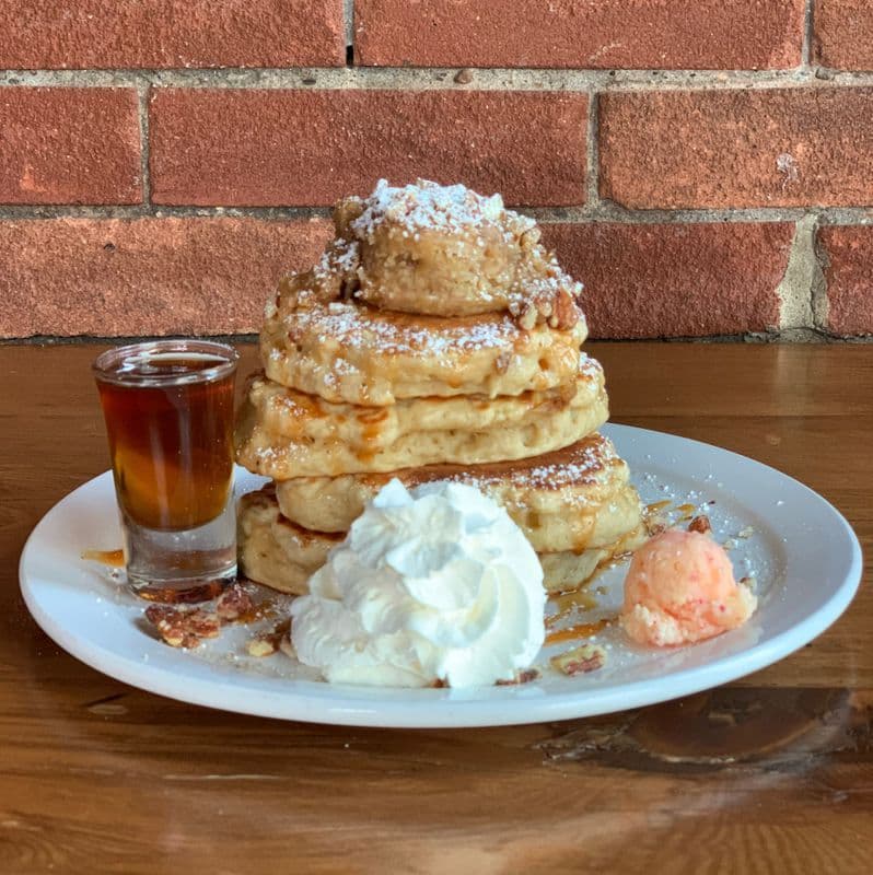 Apple Crumble Cakes