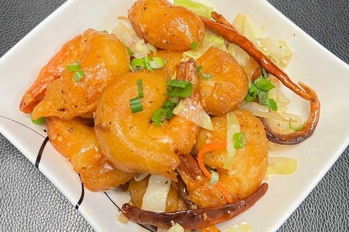 23. Spicy Shrimp 四川蝦仁