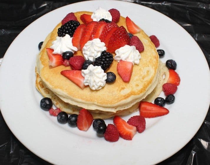 MIXED BERRY PANCAKES