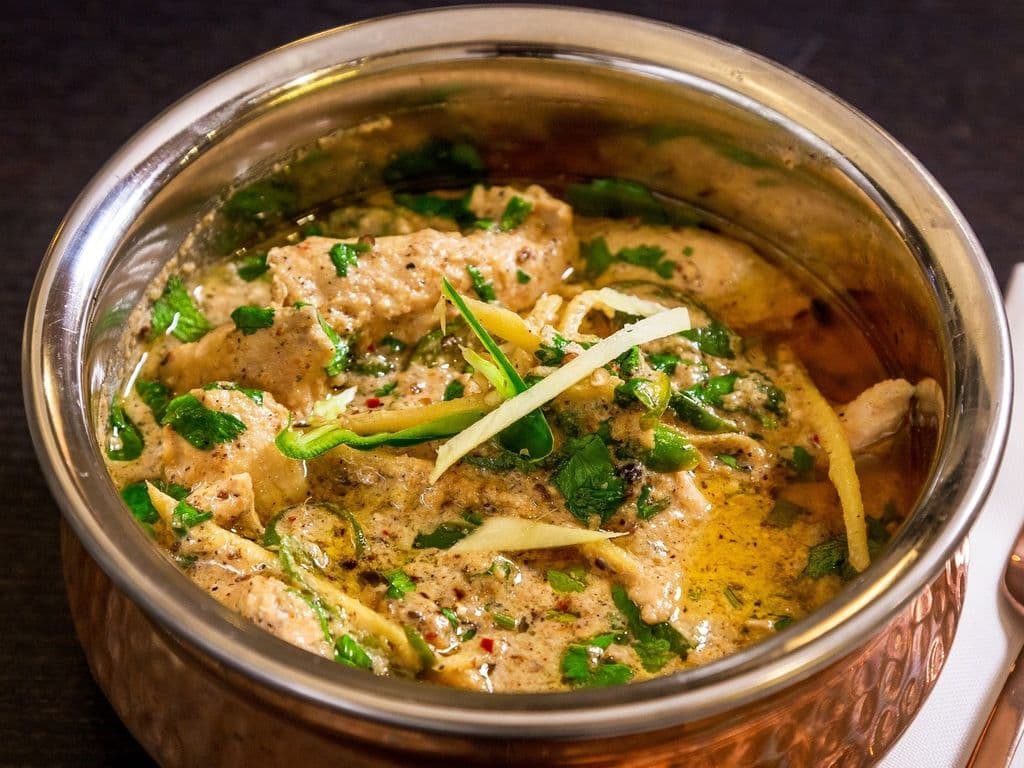 Black Pepper Chicken Karahi