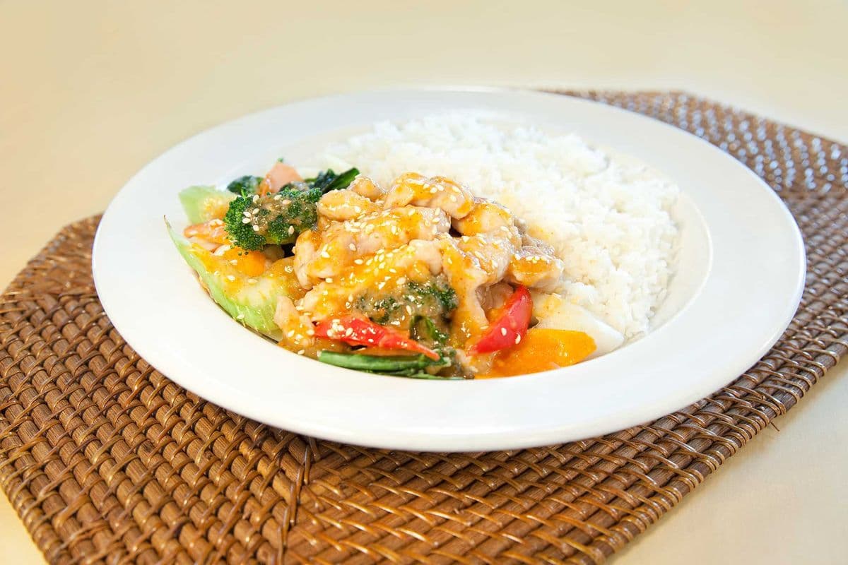 Curry Chicken Veg Rice