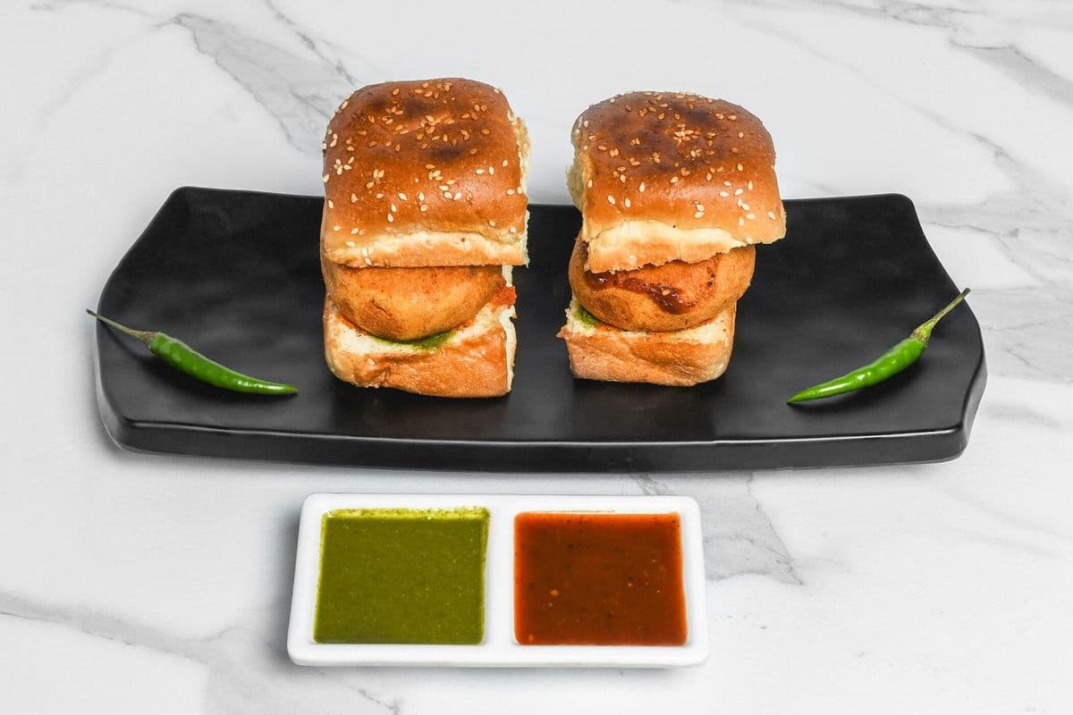 Vada Pao (2 pcs)