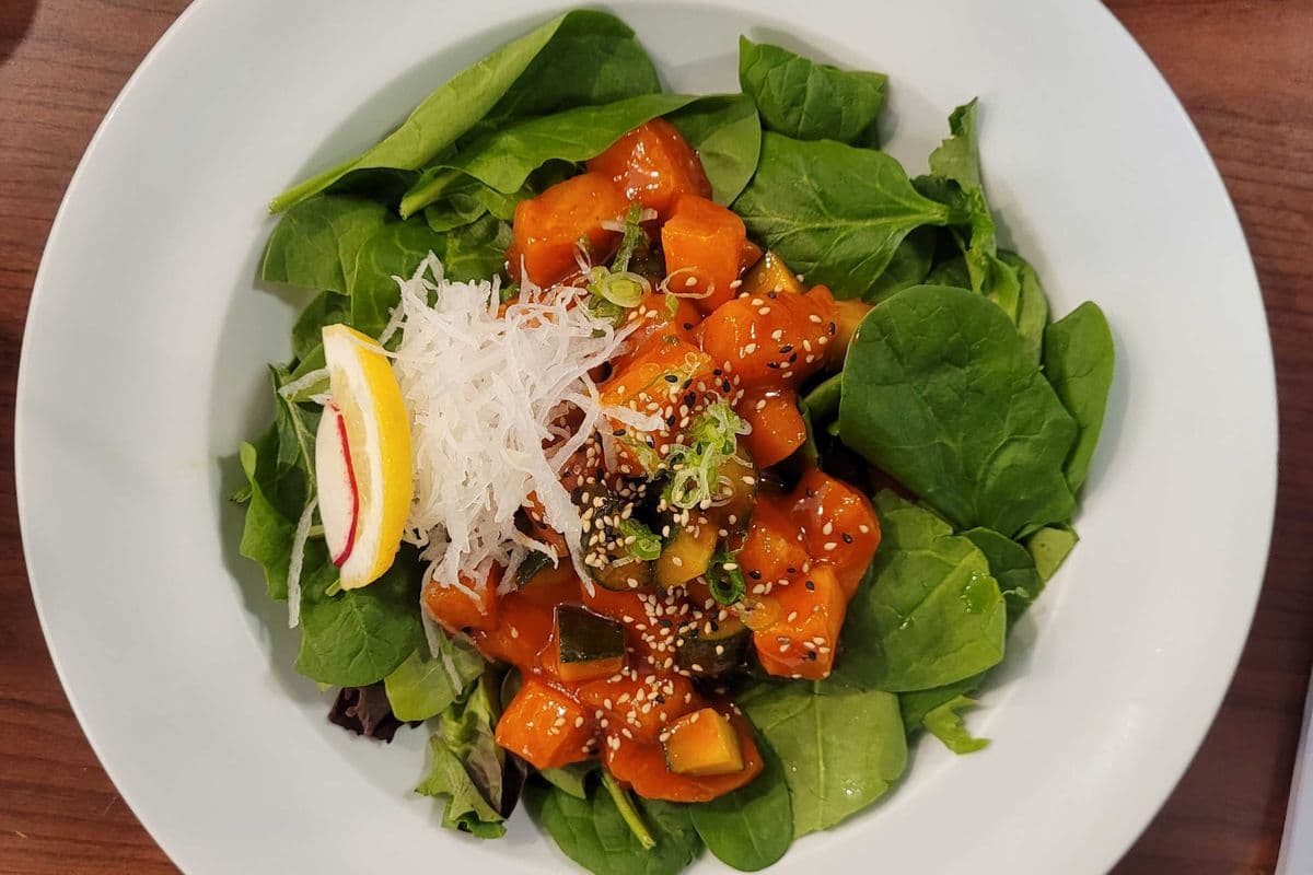 Spicy Salmon Sashimi
