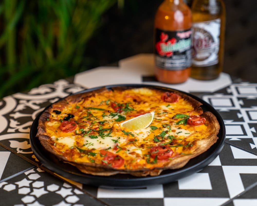 10" Pizza Mexicaine / 10" Mexican Pizza