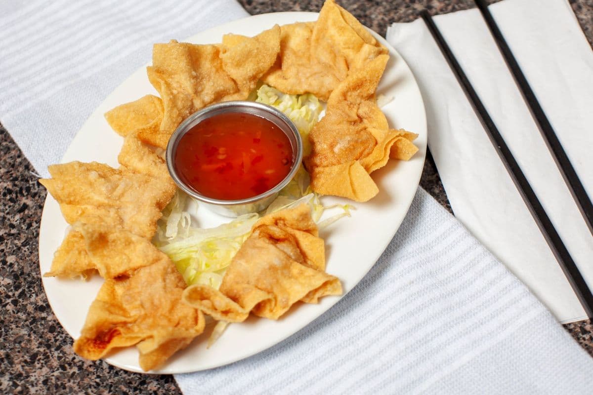 5. Wonton frits (6 mcx) / Fried Wontons (6 pcs)