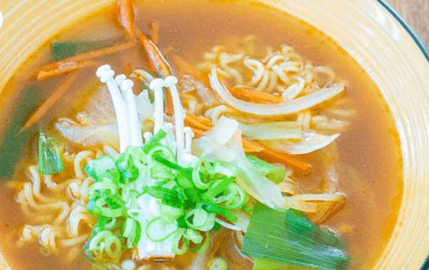 28. Ramen