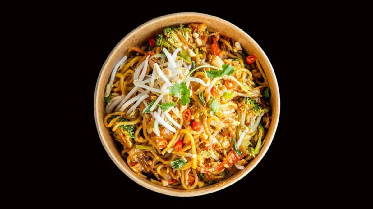 Thai Style Chow Mein Box