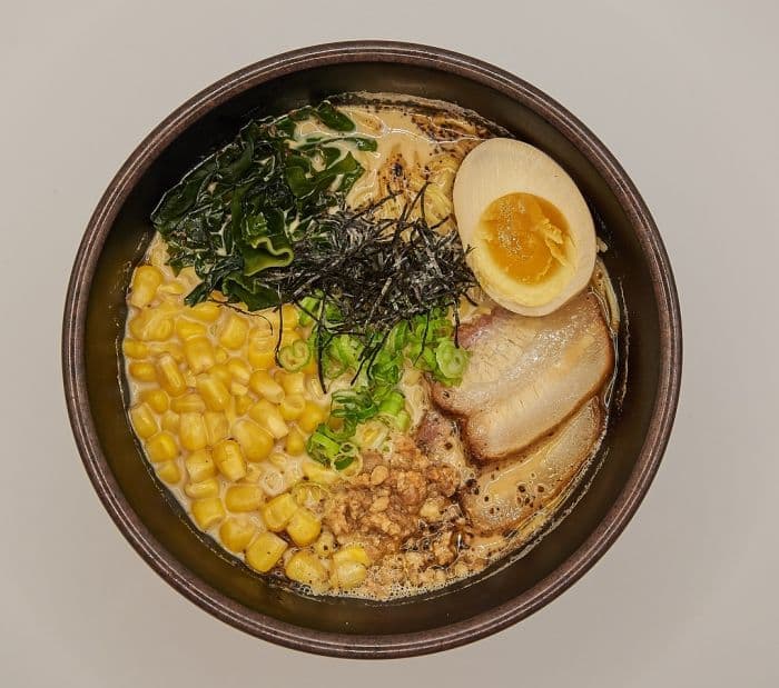 Black Deluxe Ramen