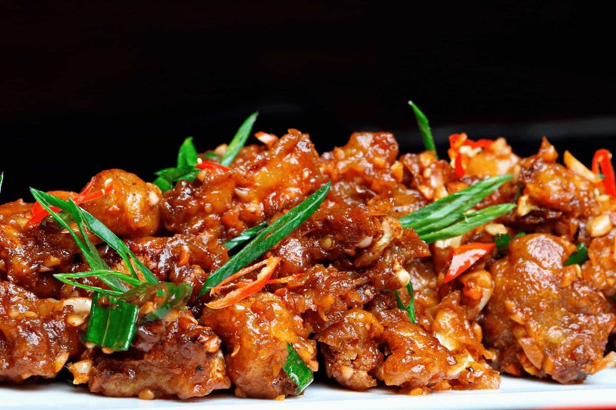 103. Fried Chicken with Sichuan Sauce (Spicy)