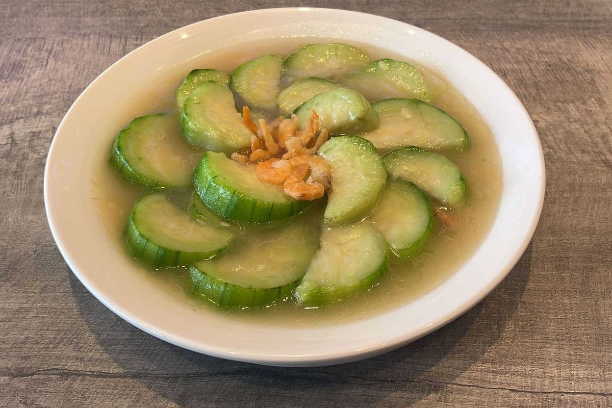 L45 Stir-Fried Taiwan Sponge Gourd w/ Dried Shrimp 開陽台灣絲瓜