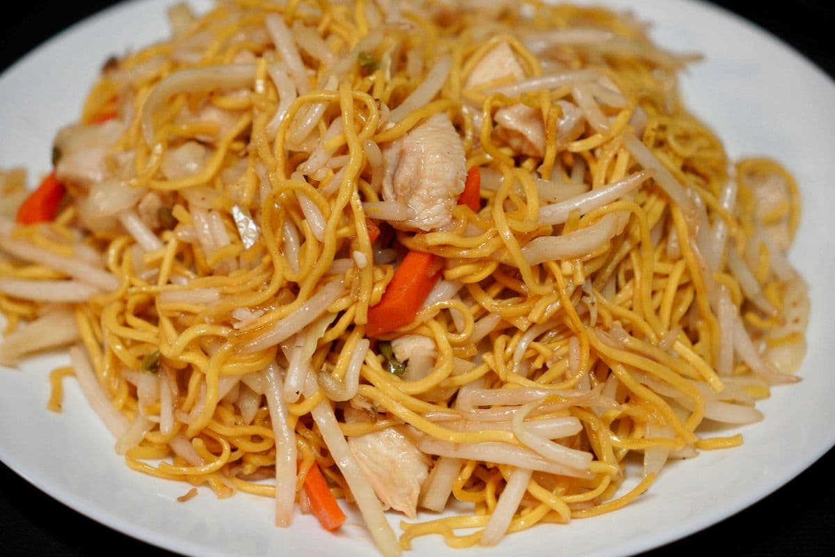 59. Chicken Chow Mein 鸡肉炒面