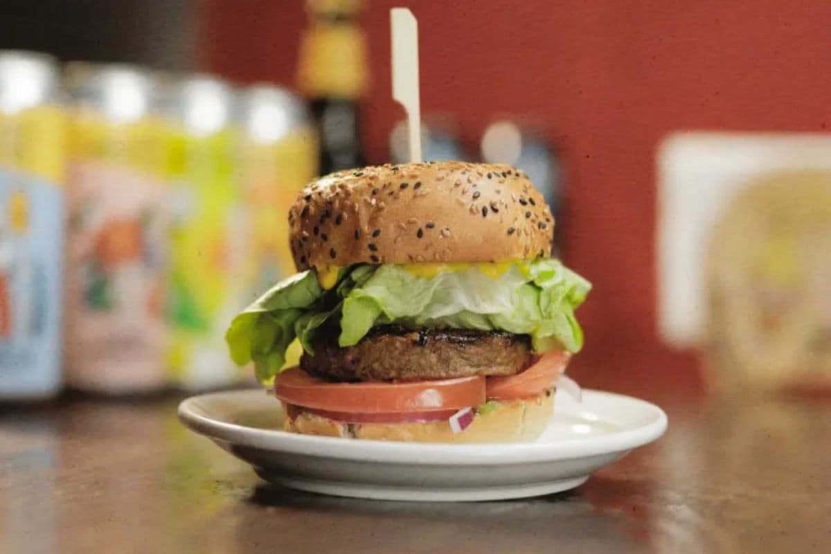 Le Beyond Meat (seul/alone)