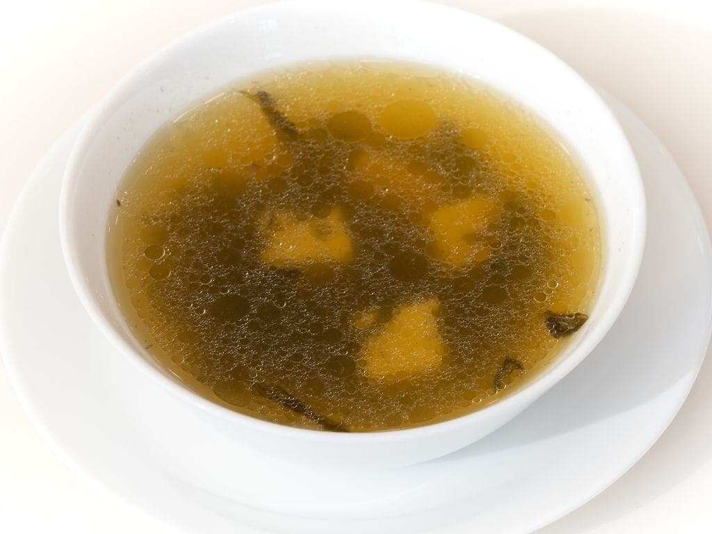 Seaweed & Tofu Soup