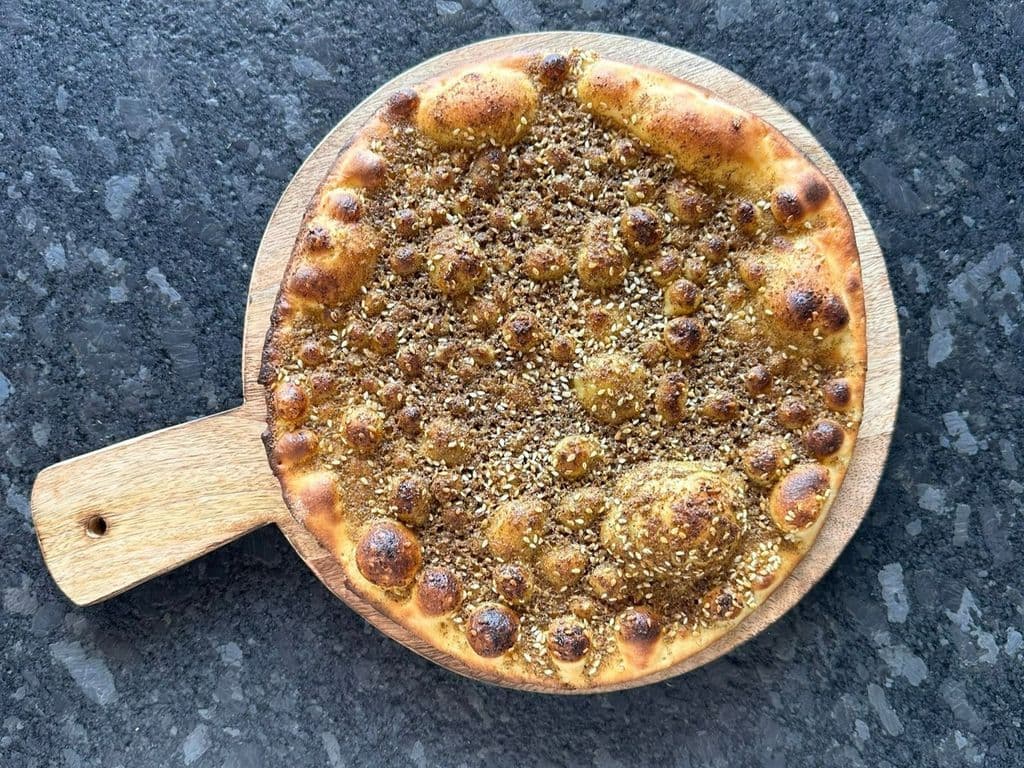Zaatar Manakish