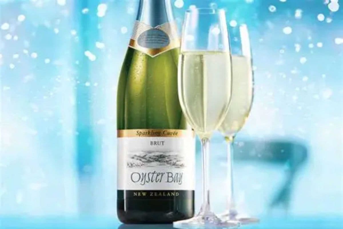 Oyster Bay Sparkling Cuvee Brut--JUNE SALE (1 x 750ml)