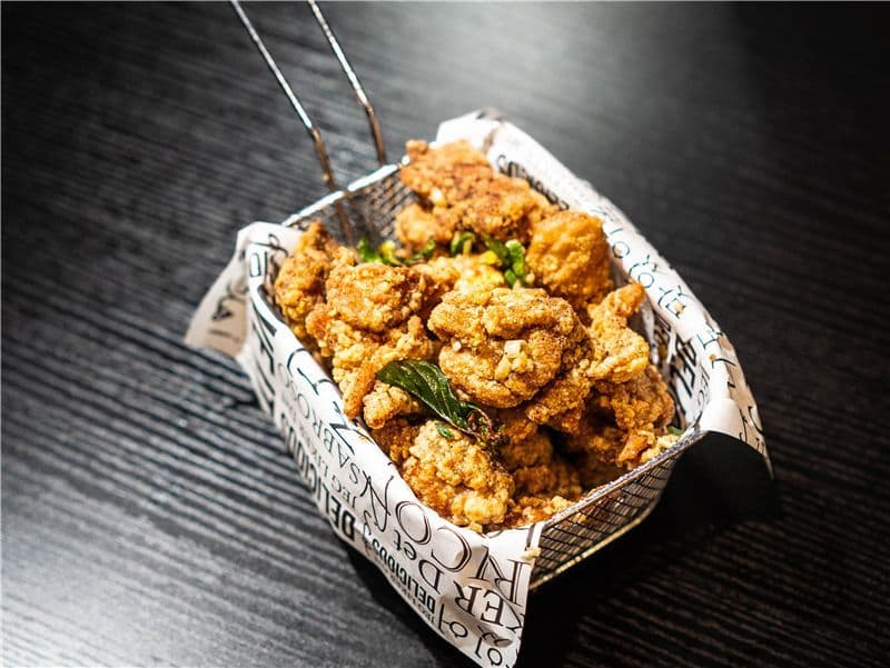 Small Classic A12 Taiwanese Salty Peppery Fried Chicken Combo A12 鹽酥雞(小) 經典套餐