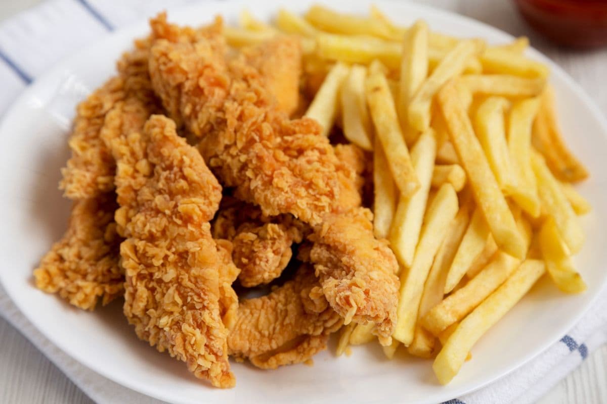 Chicken Tenders & Fries (Reg)
