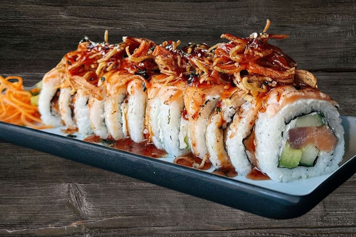 Marielos Roll (12 pcs)