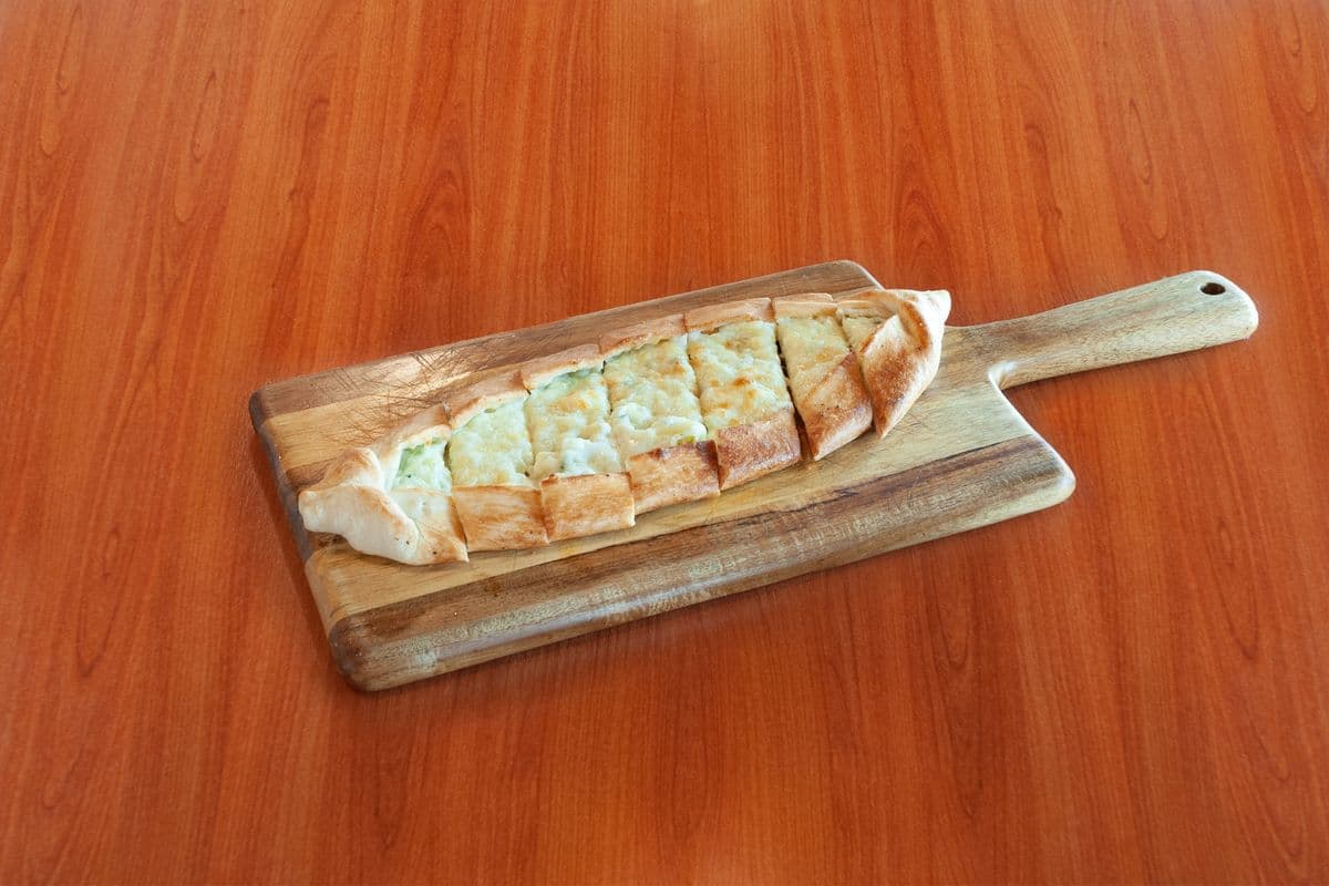 Cheese Lovers Pide