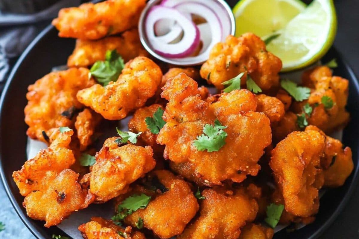 FISH PAKORA (10 PCS)