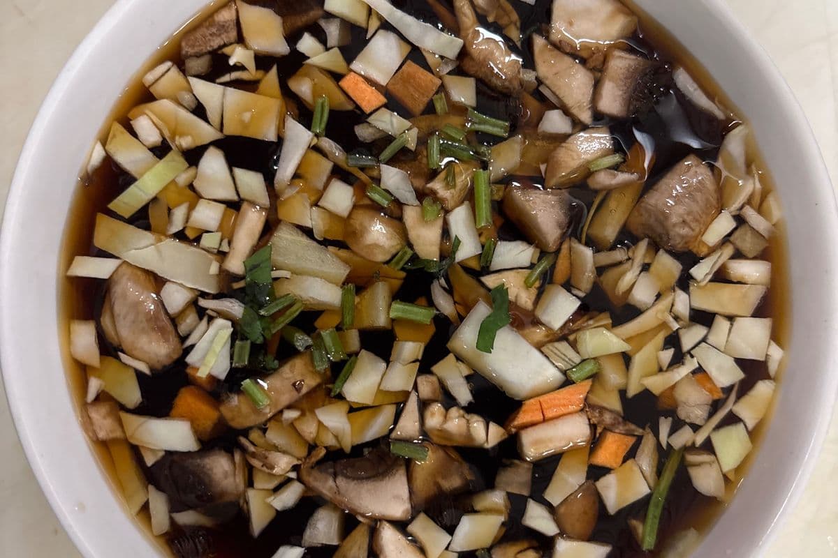 Hot & sour (medium spice) soup