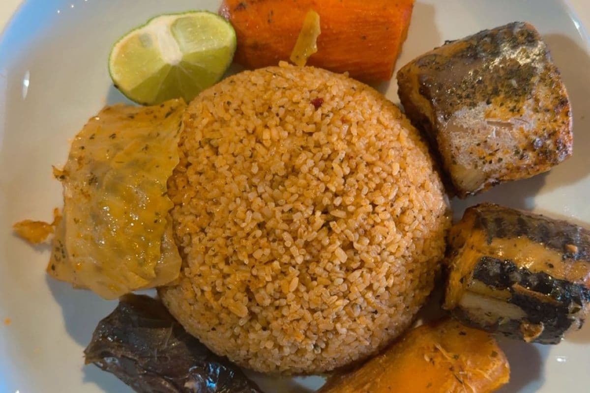 Yassa poisson entier
