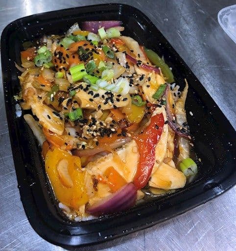 Sauté au poulet sauce Tao