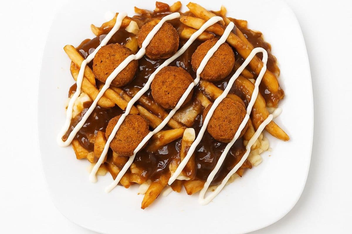 Falafel Shawarma Poutine