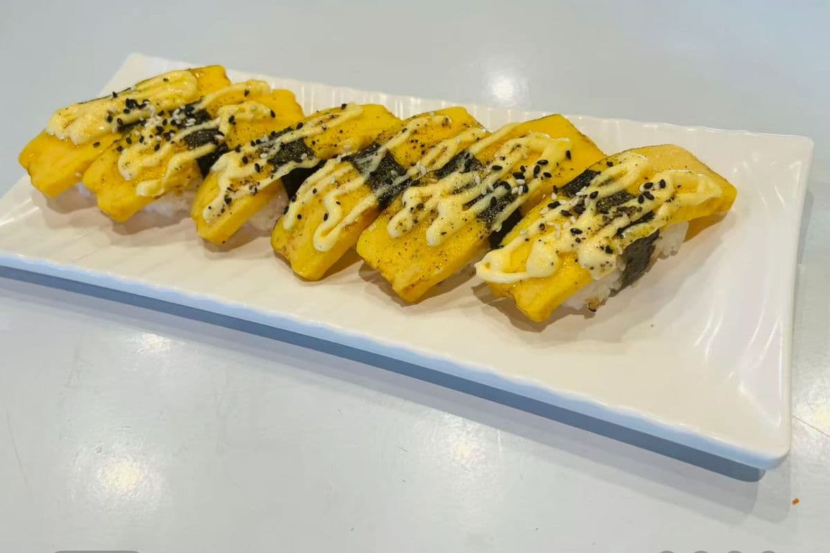 T9 Torched Tamago Sushi (6pcs)