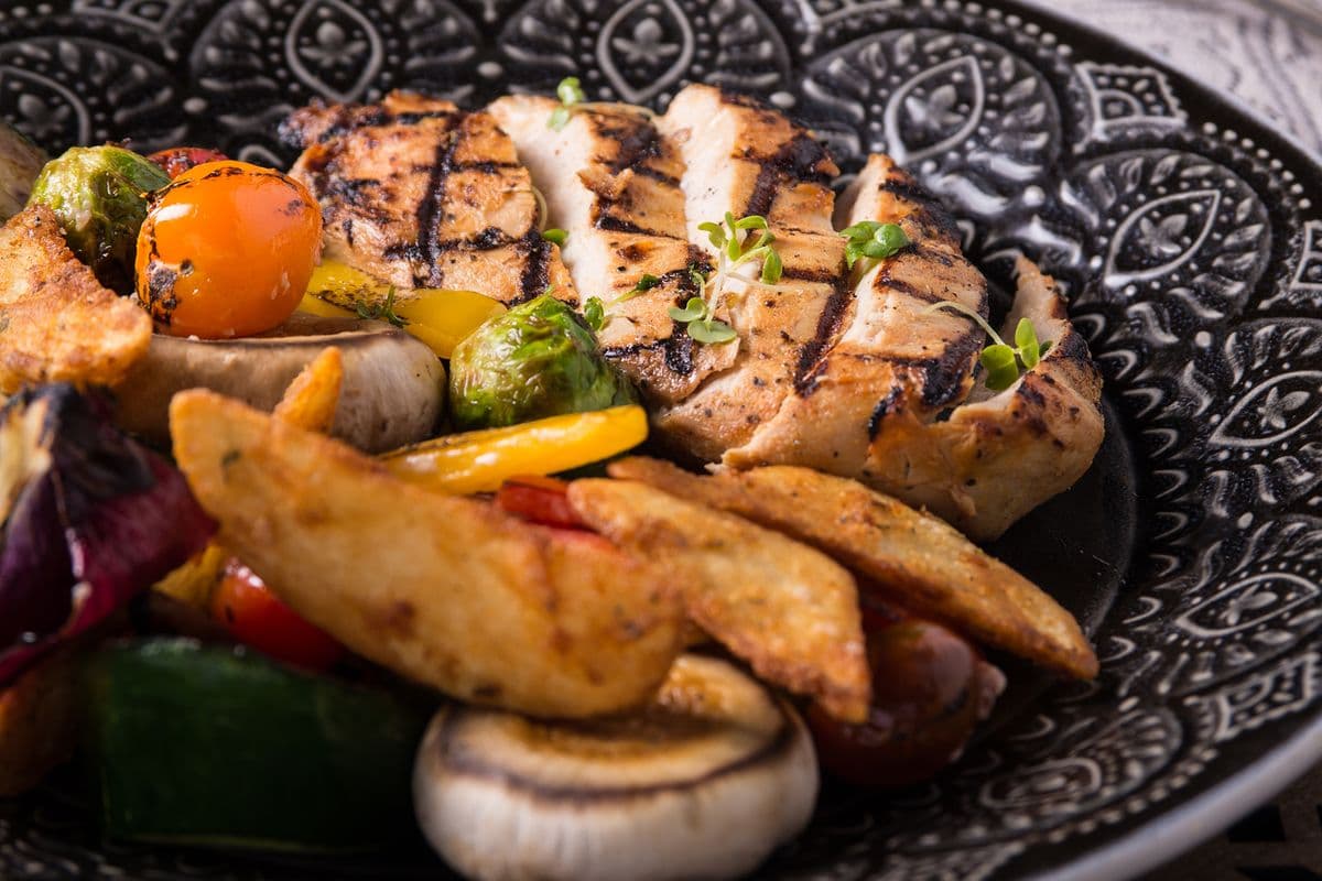 Poulet grillé / Grilled Chicken