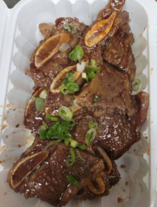 Korean-style Grilled Beef Ribs (LA갈비)