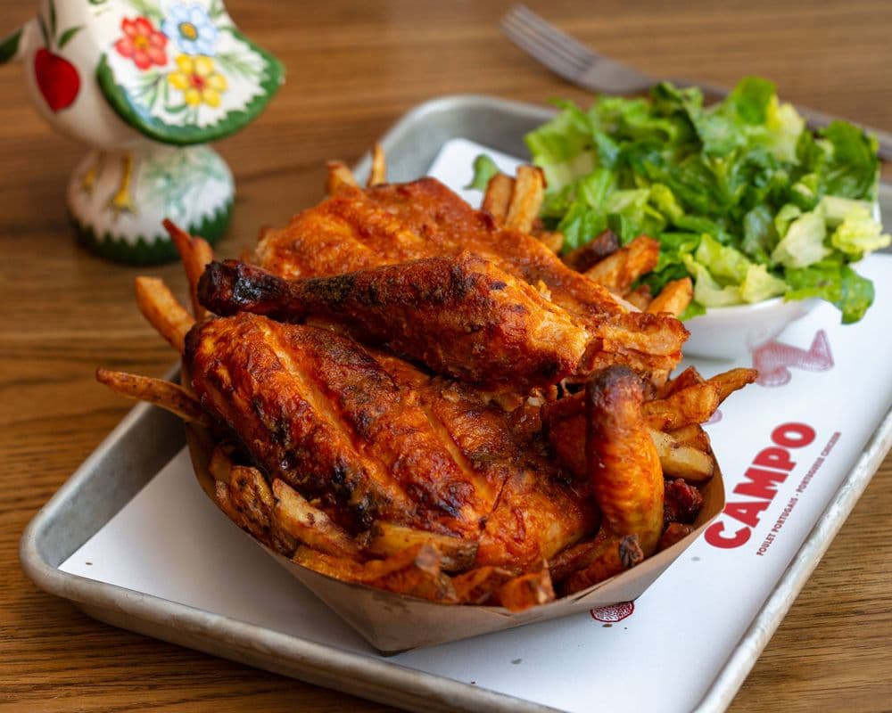 Un demi poulet combo / Half Chicken Combo