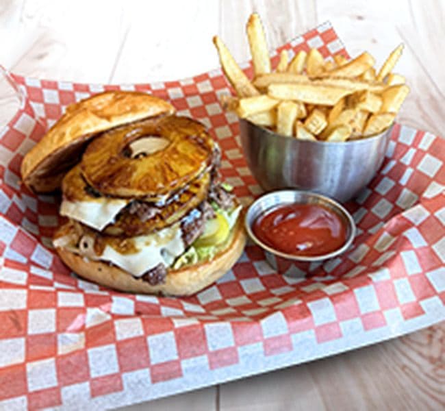 MAUI WOWI SMASH BURGER