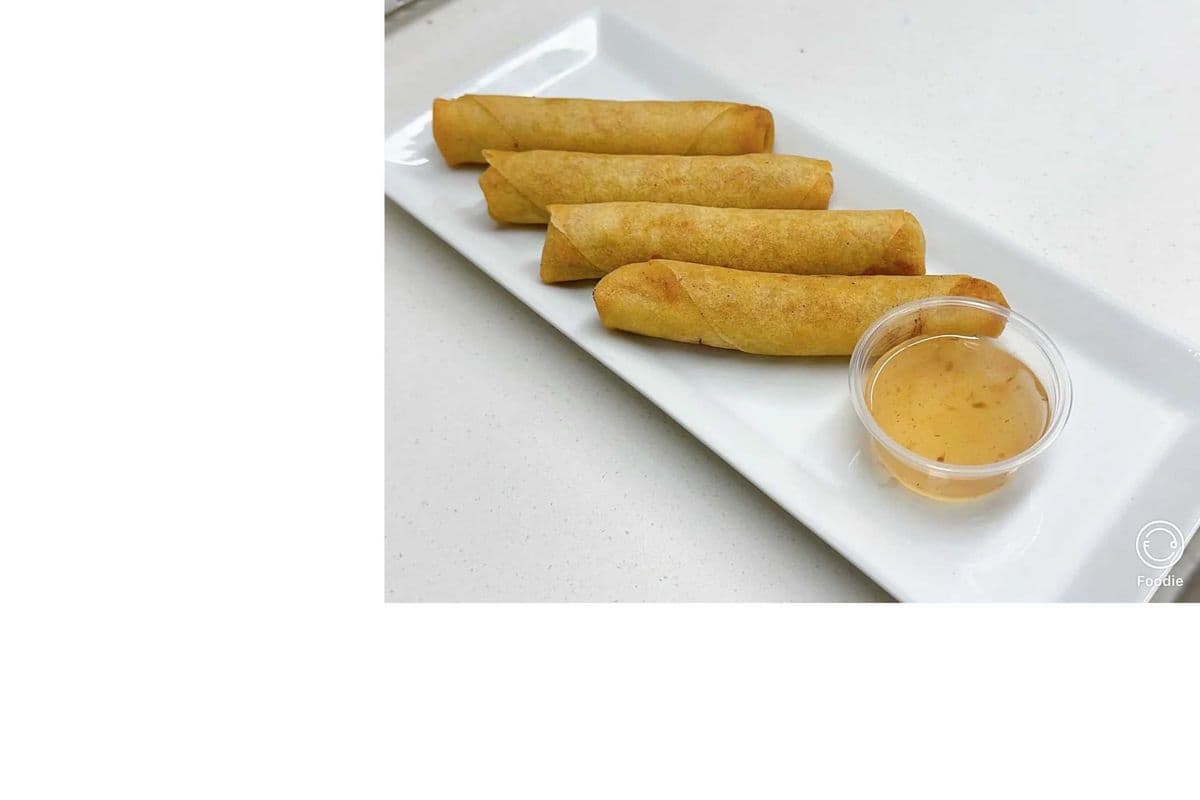 2B - 2 Vegetarian Spring Rolls