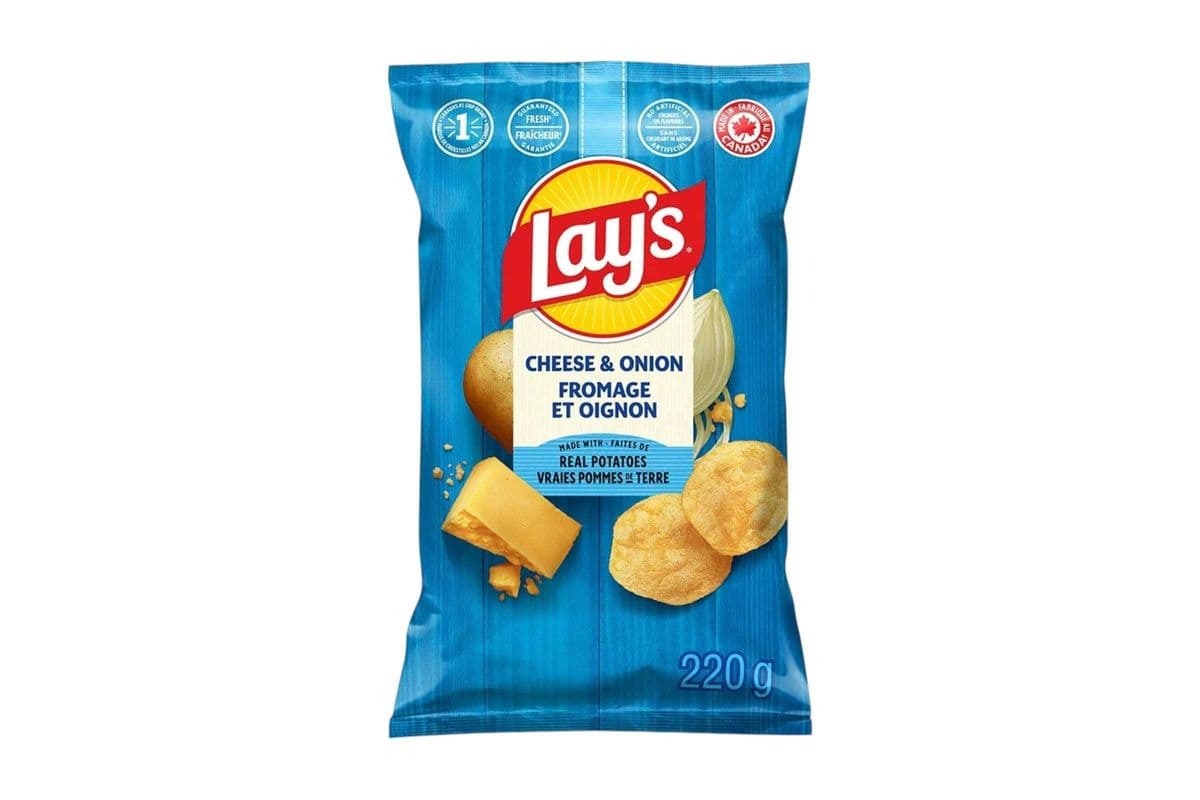 Lay's Cheese & Onion (220g) (270 Cal)
