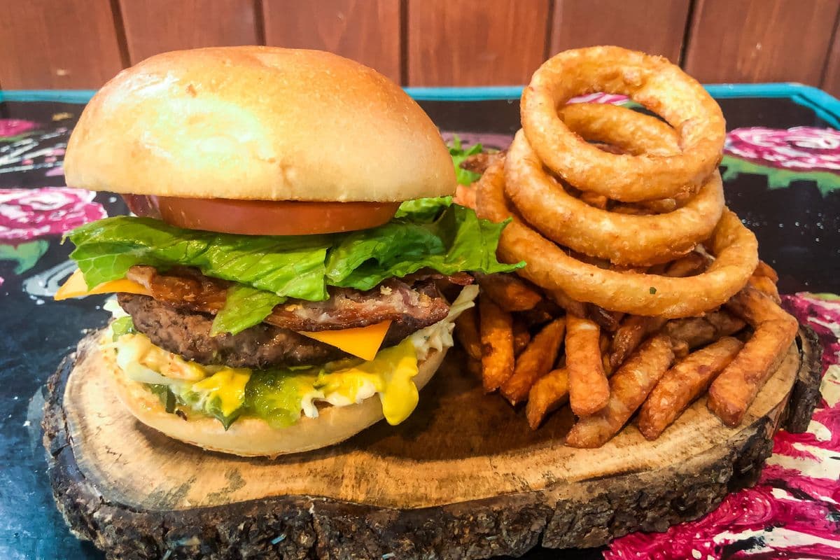 L'assiette le Burger Croquant / Crunchy Burger Plate