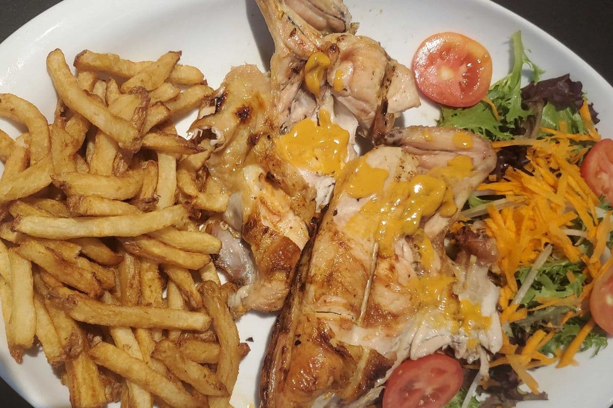 Plat de 2 Poitrines de poulet / 2 Chicken Breast Meal